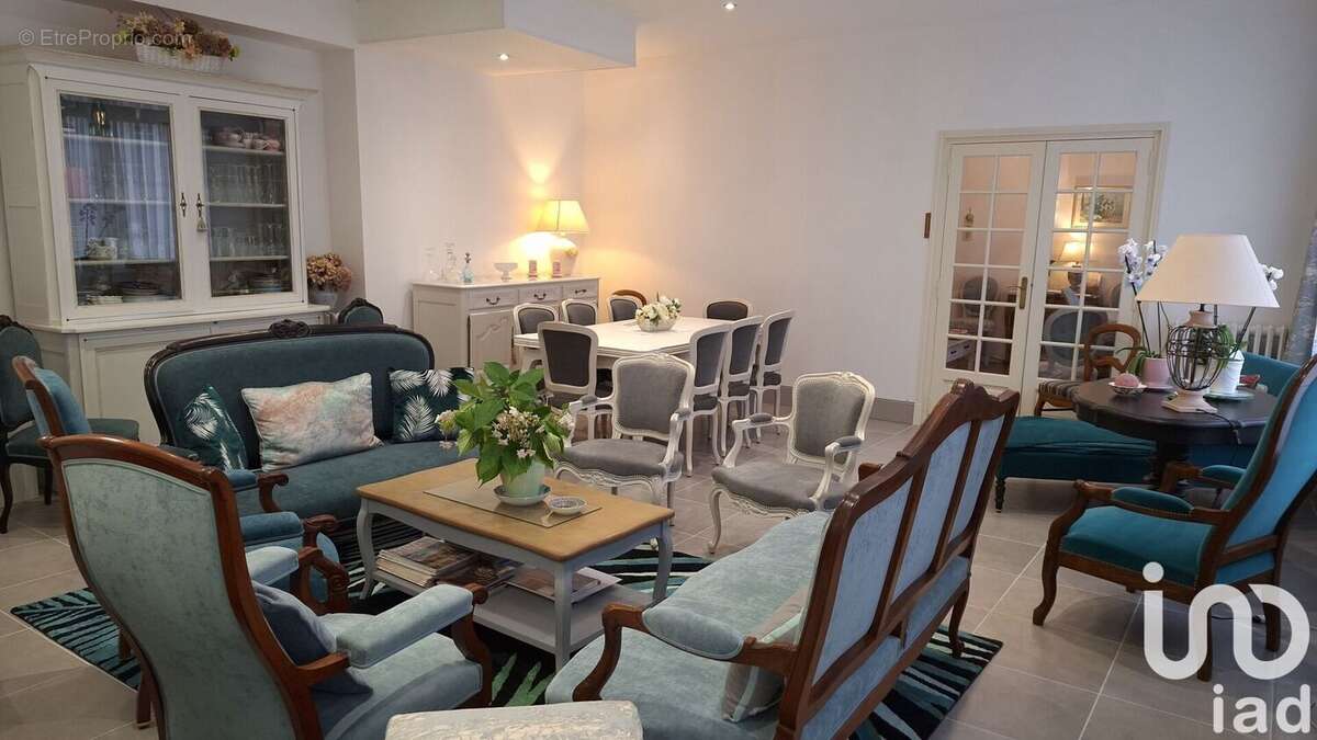 Photo 4 - Maison à MENILLES