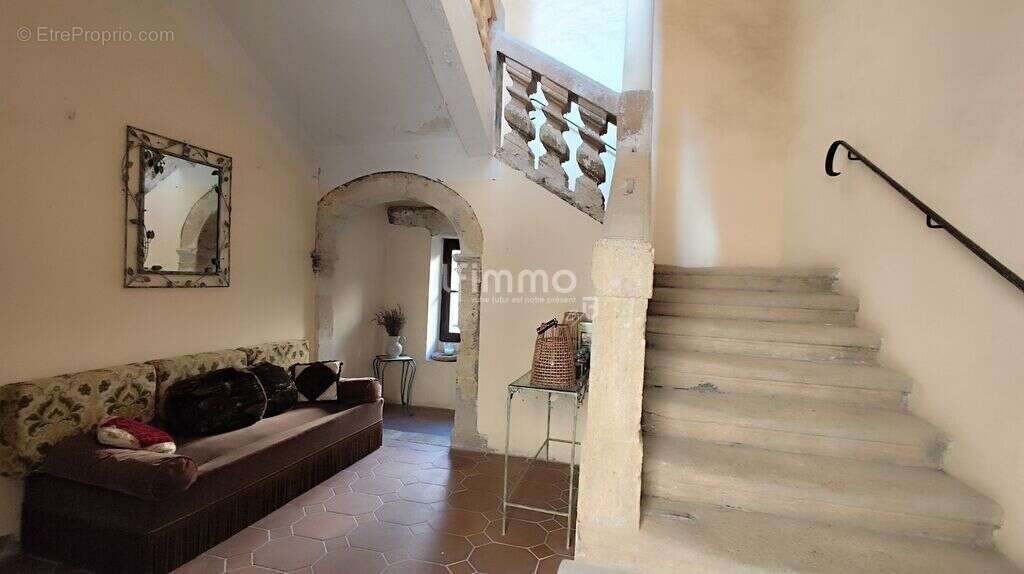 Appartement à PEYRUIS