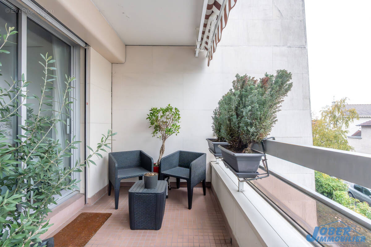 Appartement à NOGENT-SUR-MARNE