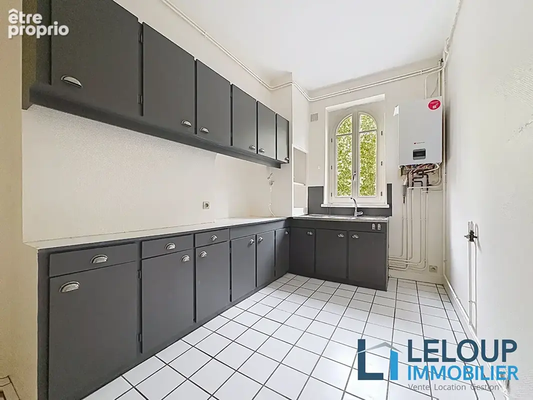 Rouen - Place Saint-Marc - Appartement T2 - 46 m² - photo 4