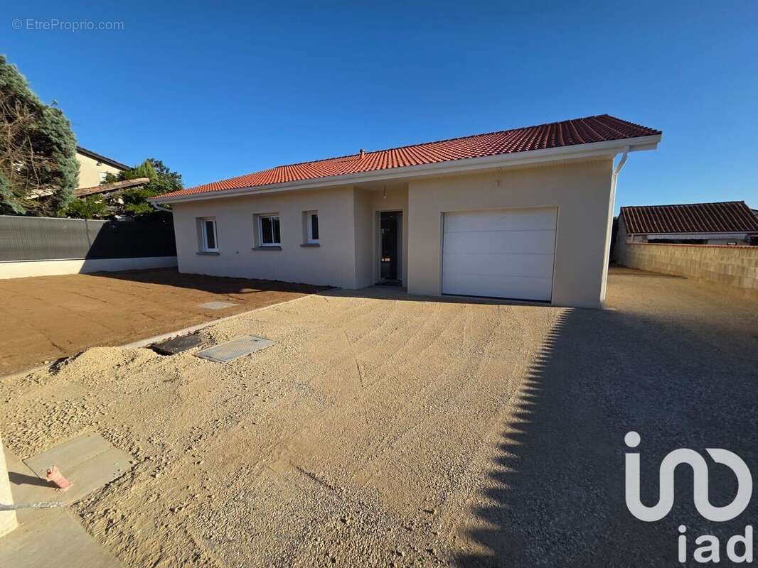 Photo 3 - Maison à SABLONS