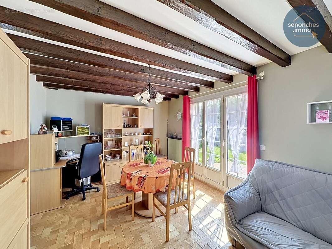 Maison à LE BOULLAY-THIERRY