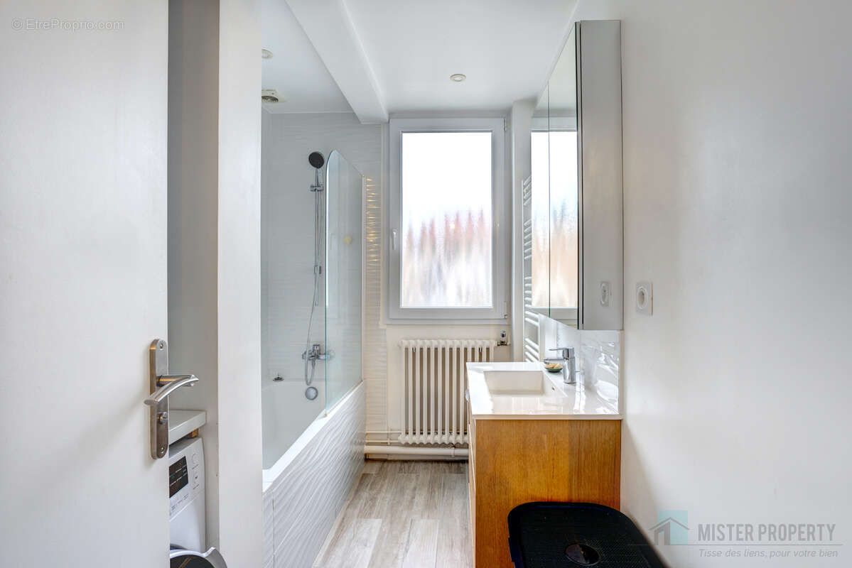 Appartement à RUEIL-MALMAISON