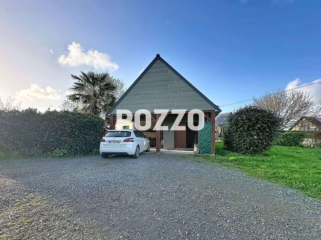 Maison à POILLEY