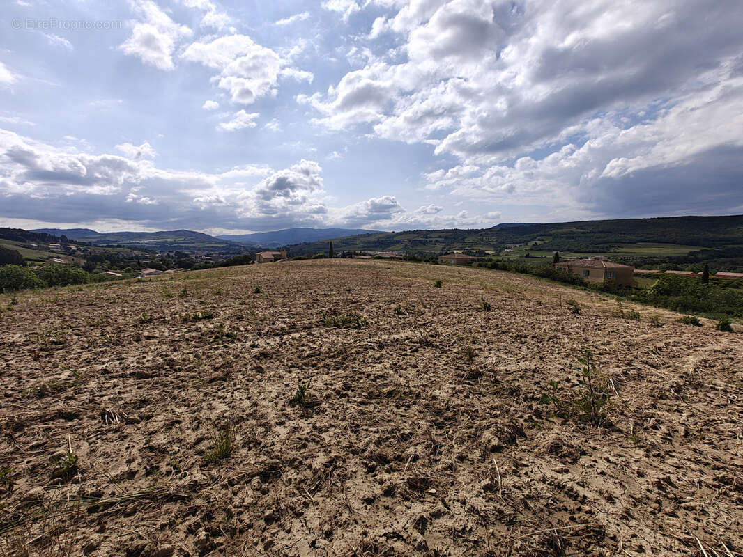 Limoux :terrain rare de 14 120m2 exposition plein sud - photo 8