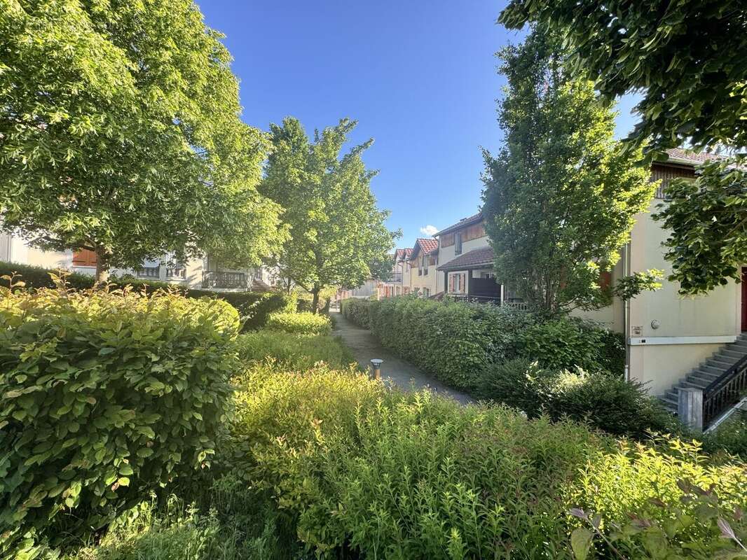 Appartement à VILLY-LE-PELLOUX