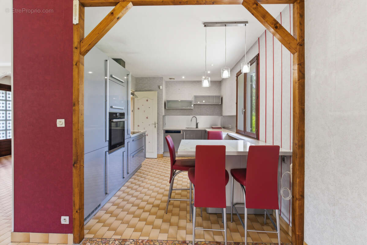 Maison à GIERES