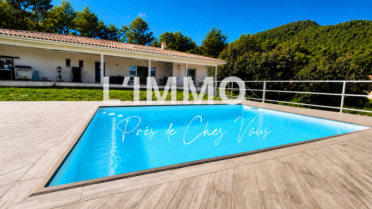 Maison à CUGES-LES-PINS