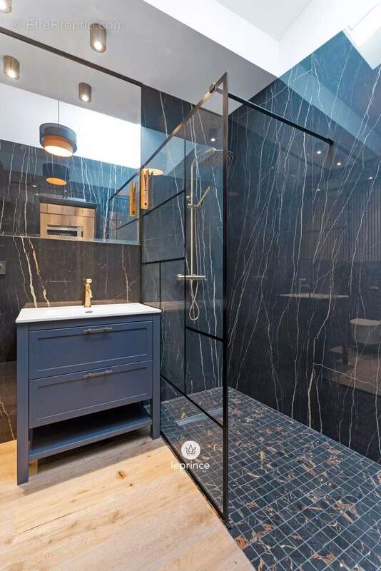 Appartement à VILLEFRANCHE-SUR-MER