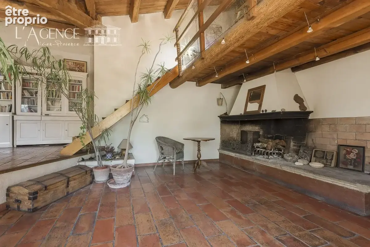Maison 5 pièces 160 m² à vendre à Aix-En-Provence (13100) - photo 4