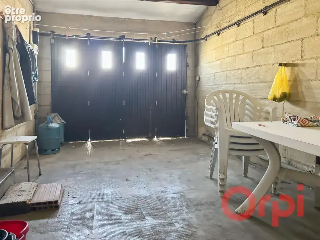 À Vendre : Sérignan – Maison 4 faces à rénover - photo 12