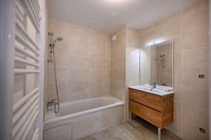 Appartement à VAUGNERAY