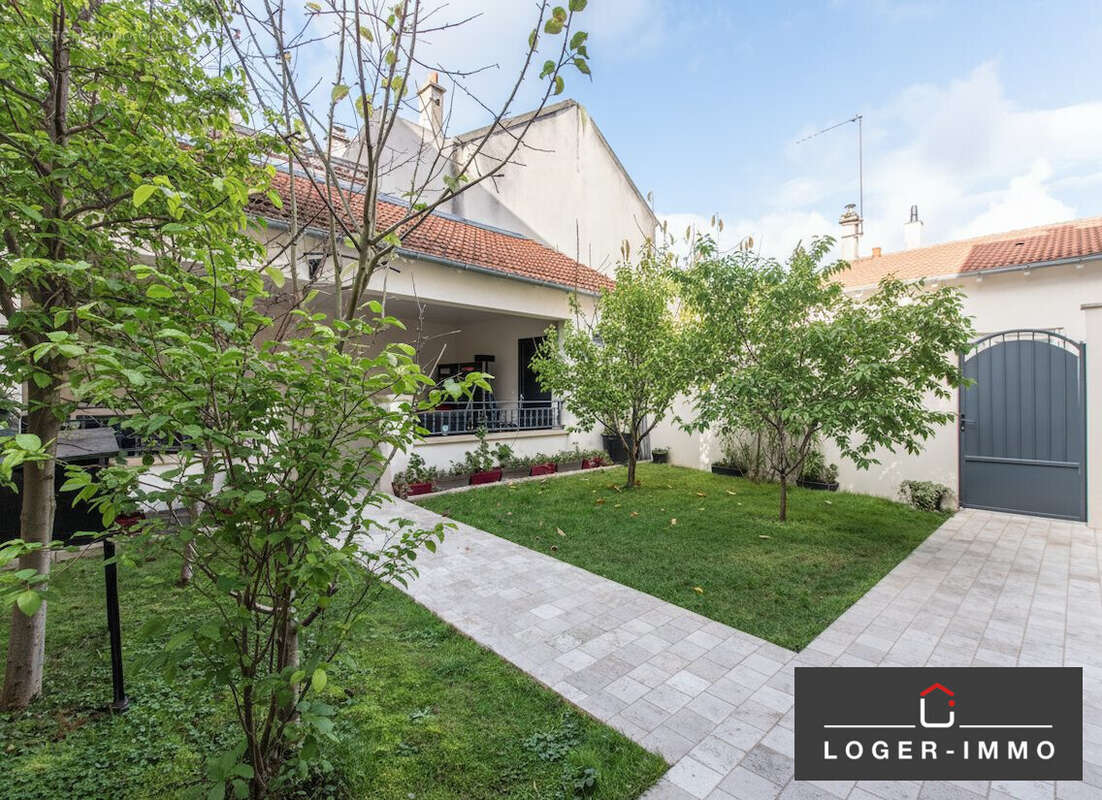 Maison à CHAMPIGNY-SUR-MARNE