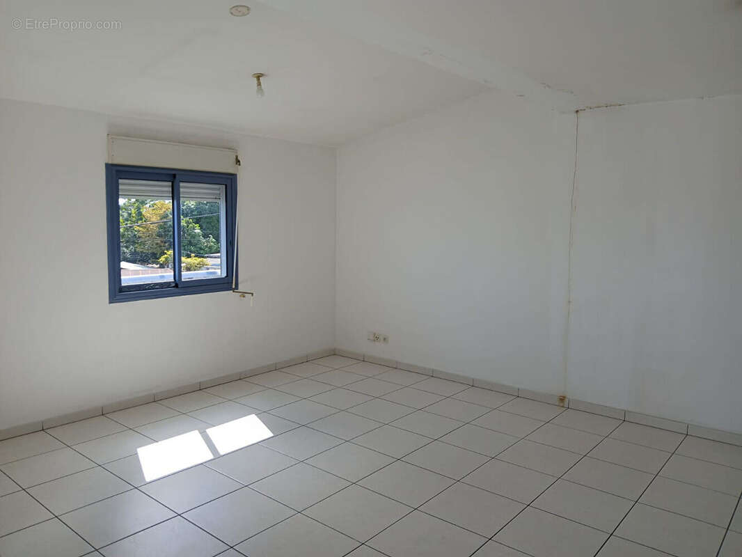 Apt t2 la possession - photo 8