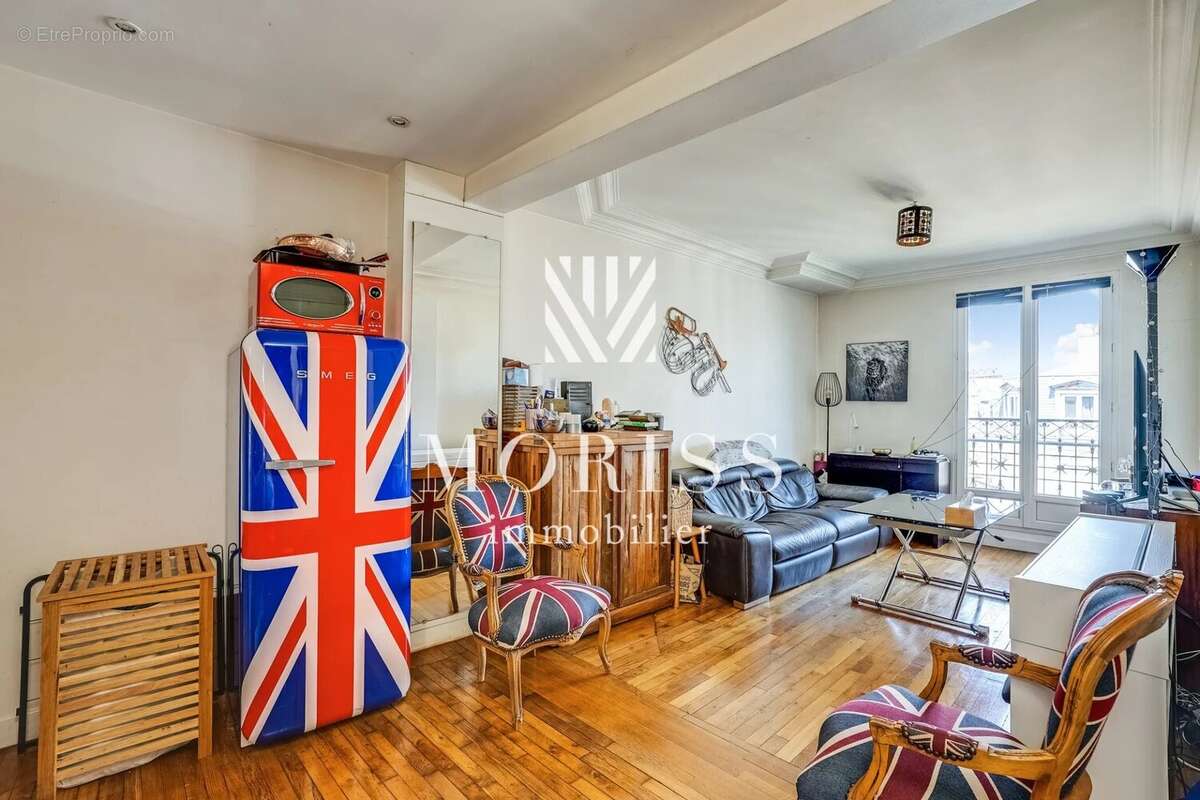 Appartement à PARIS-18E