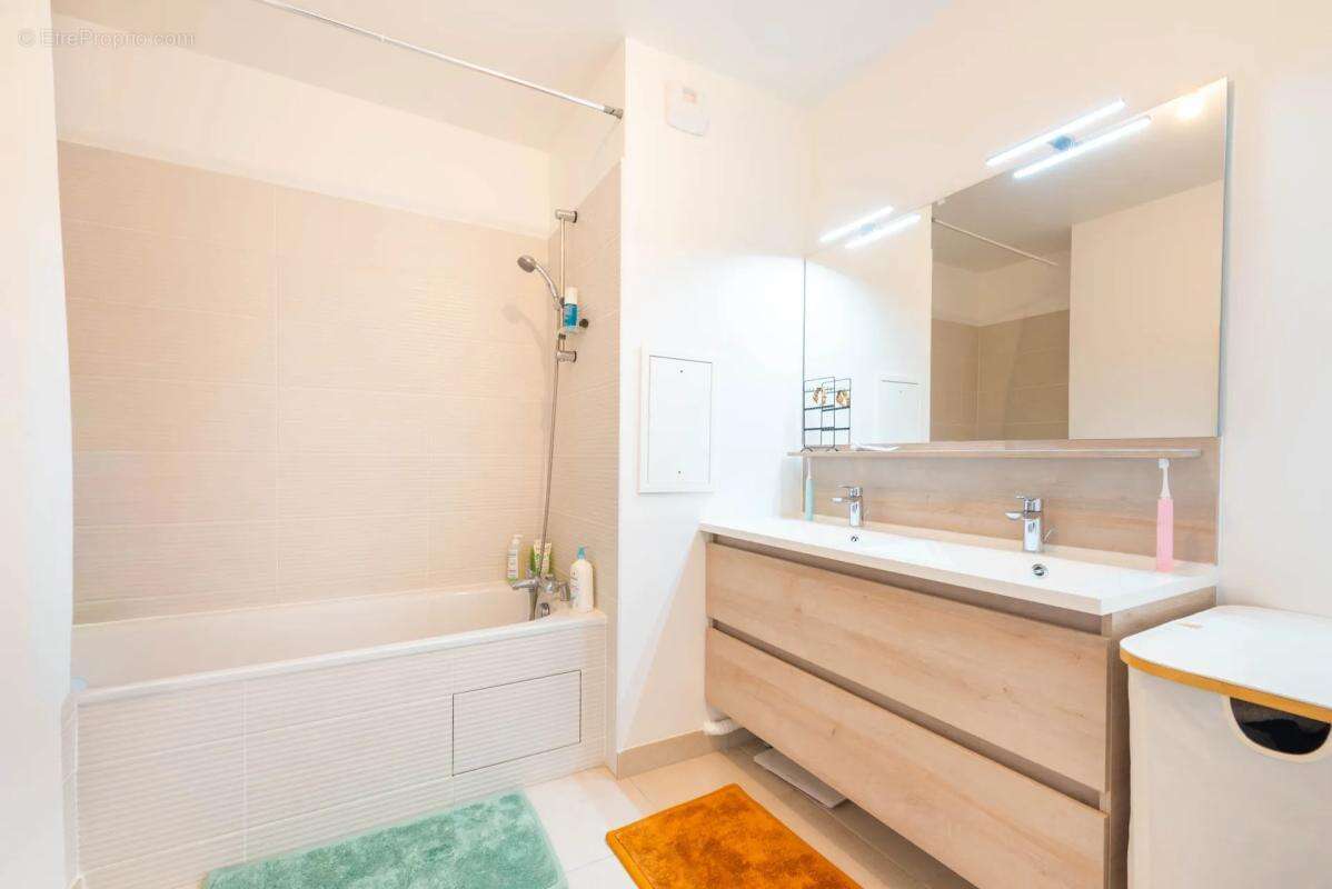 Appartement à PLAISIR