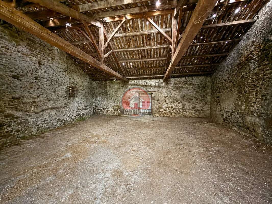 Maison à GAGEAC-ET-ROUILLAC