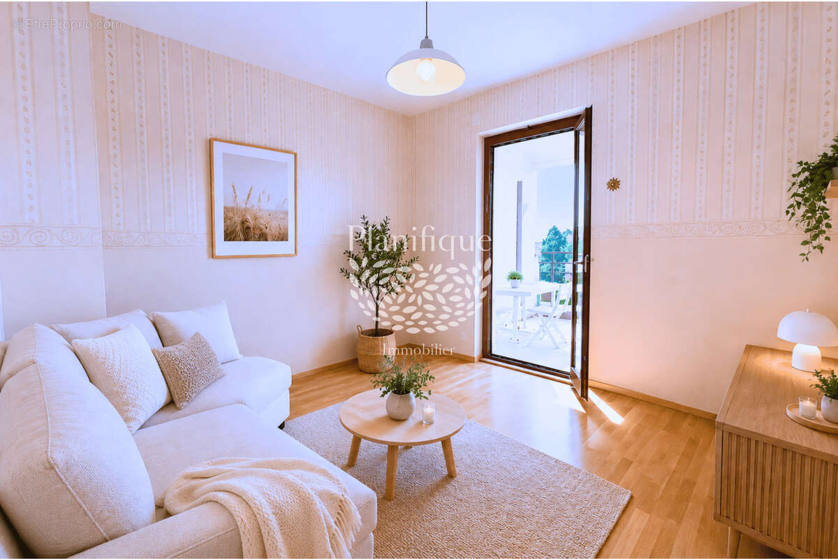 Appartement à CRANVES-SALES
