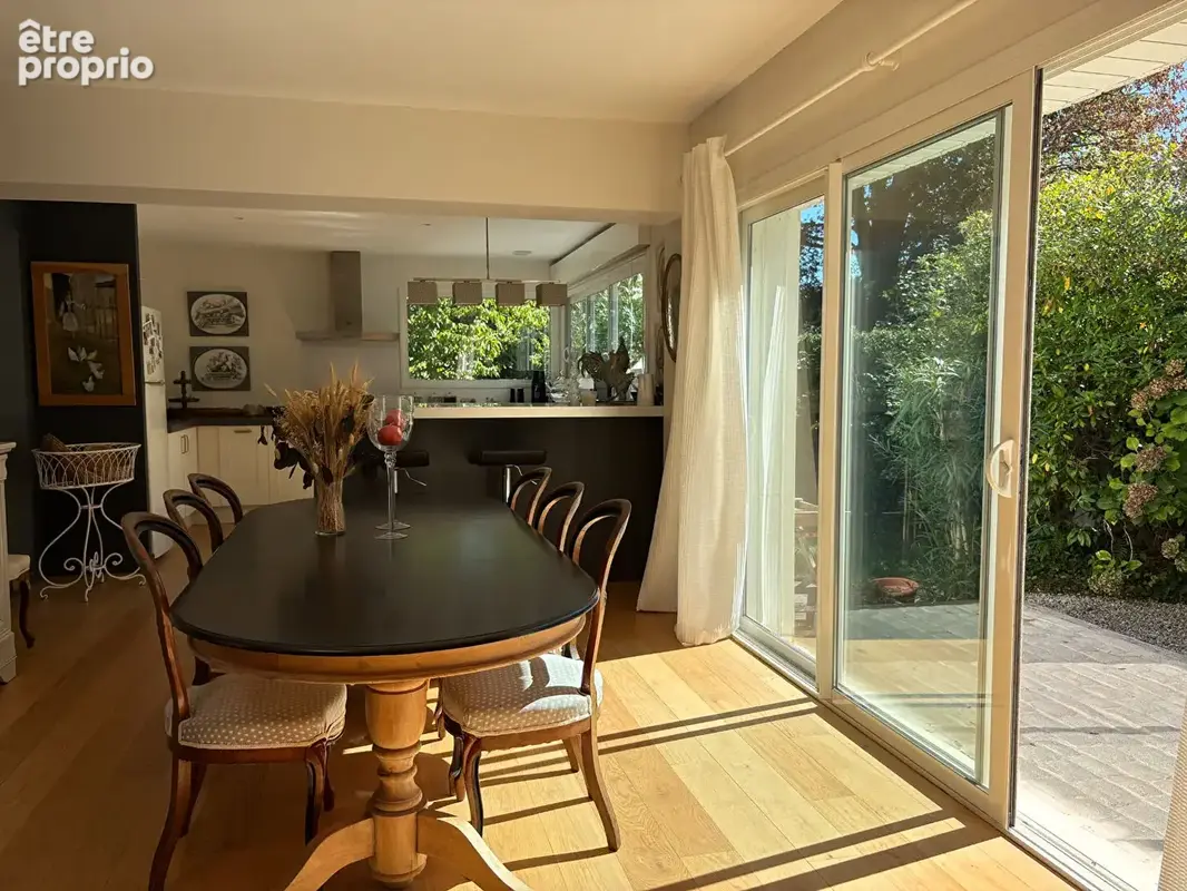 Belle maison familiale de 144 m² avec 5 chambres, jardin et garage - photo 5