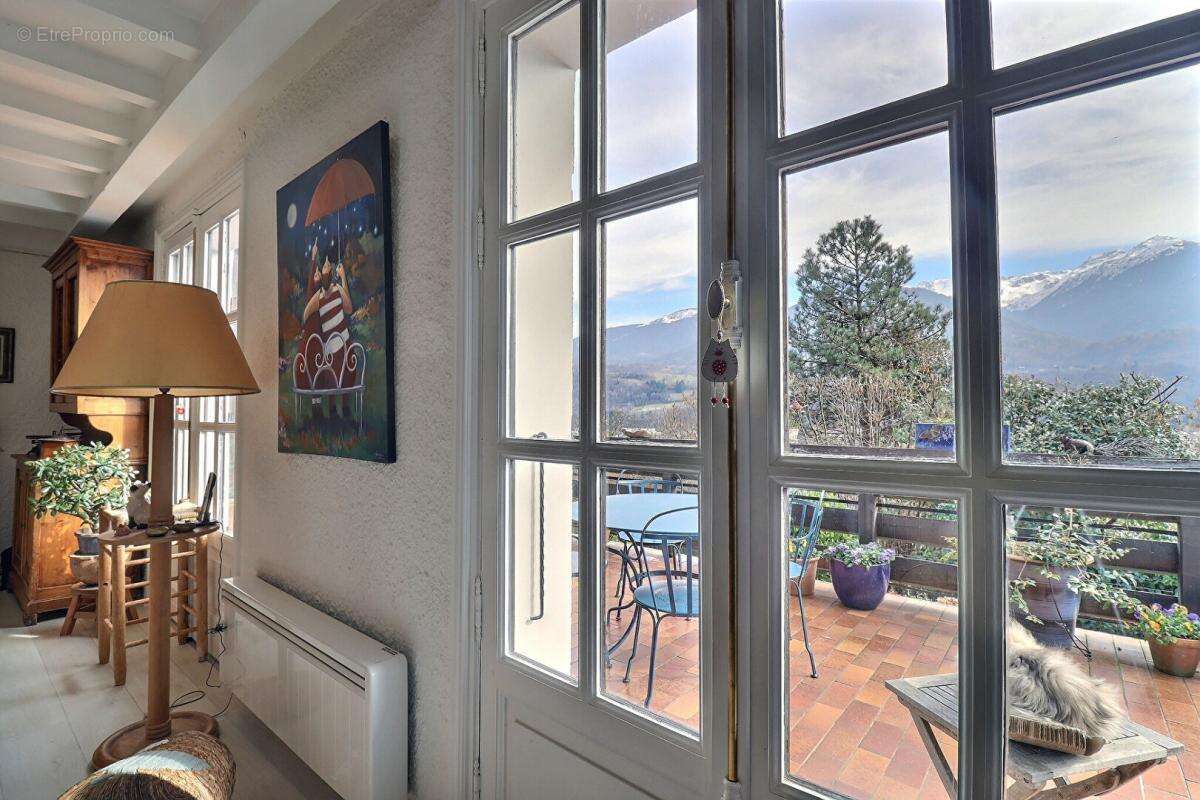 Maison à LA ROCHETTE