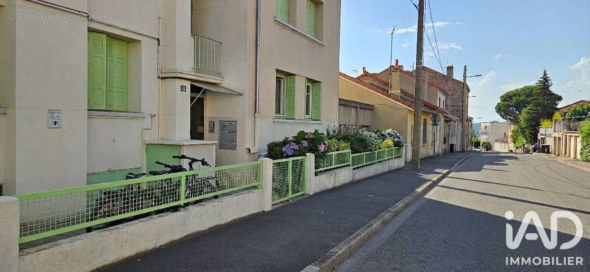 Photo 4 - Appartement à SAINT-ETIENNE