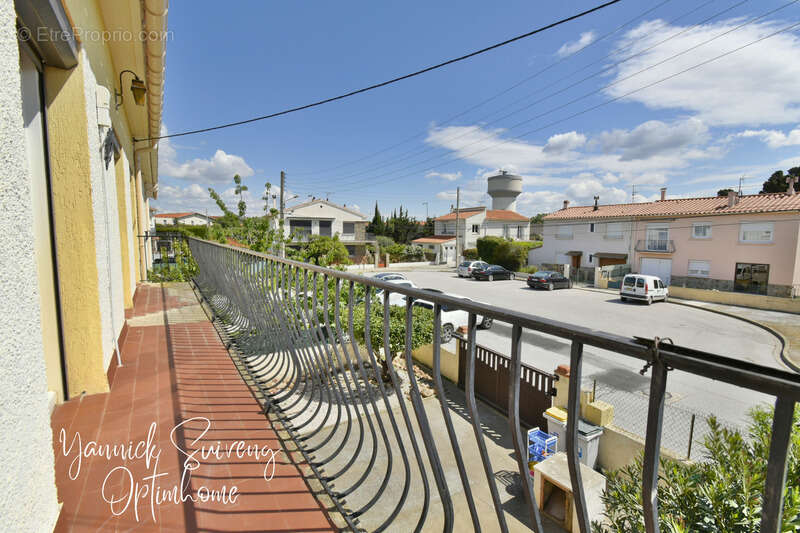 Maison à PEZILLA-LA-RIVIERE