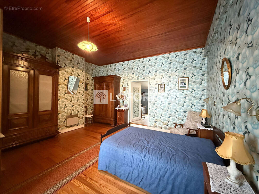 Maison à PRECHAC