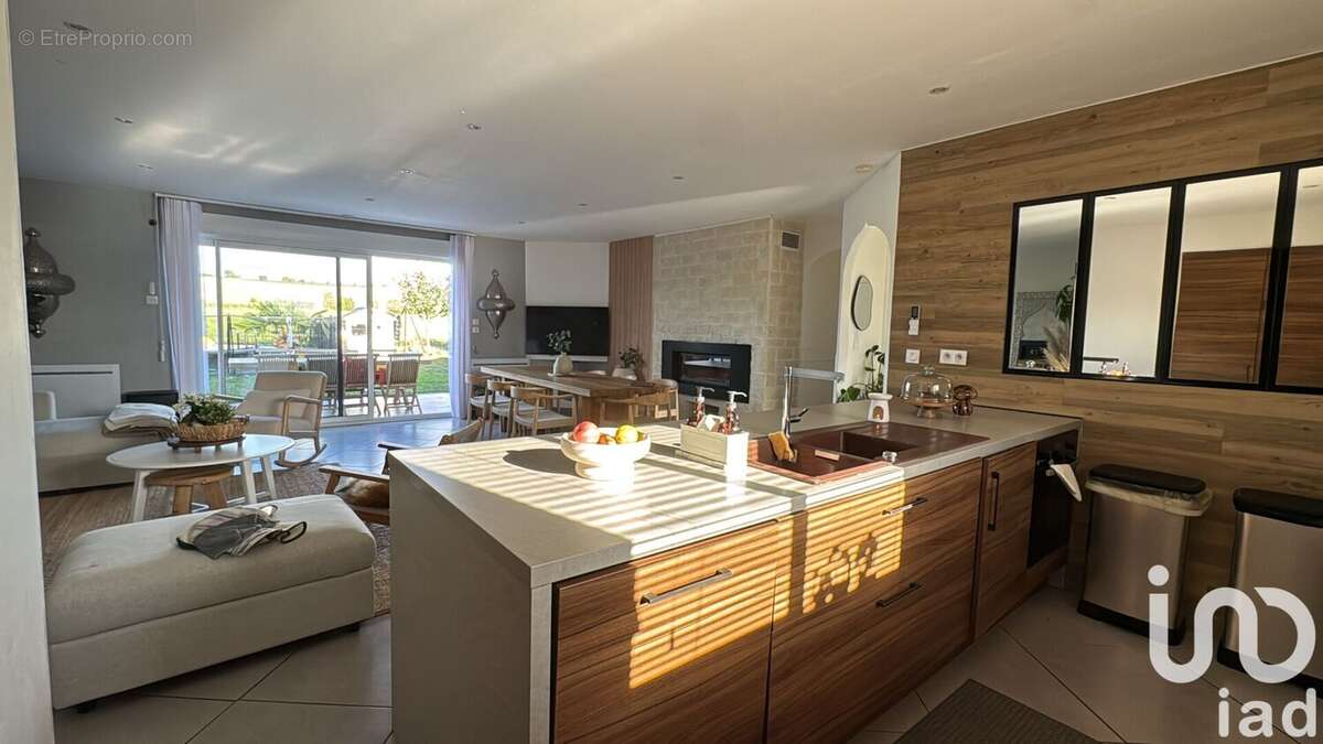 Photo 4 - Maison à CHATELLERAULT