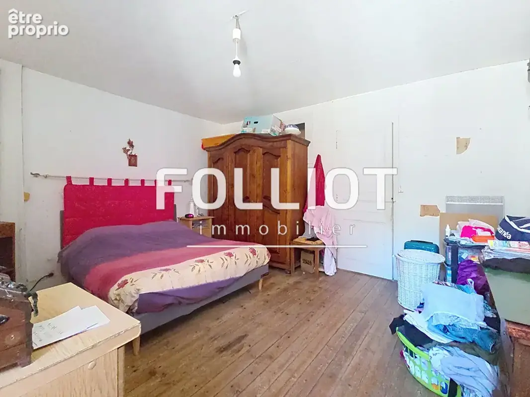 Maison d'exception à vendre à Granville avec vue mer et garages sur le terrain - photo 2