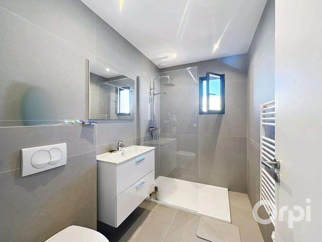 Maison à PORTO-VECCHIO