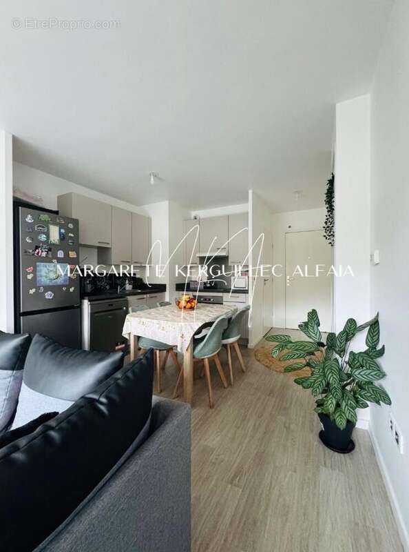 Photo 8 - Appartement à HARDRICOURT