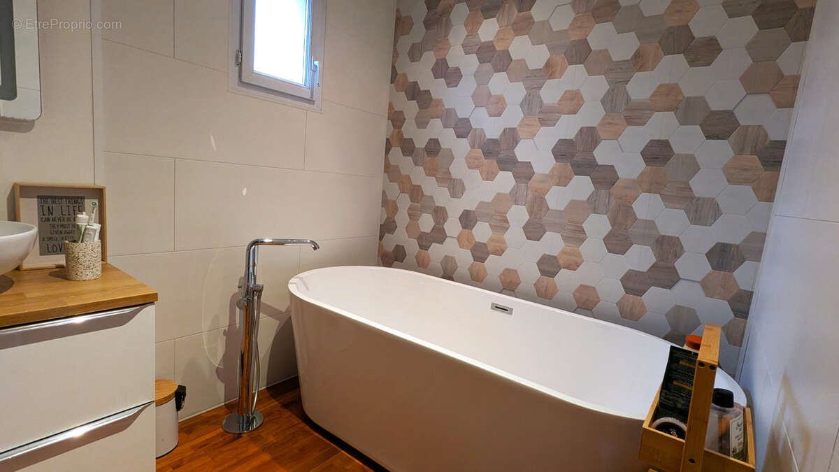 Maison à GONDREVILLE