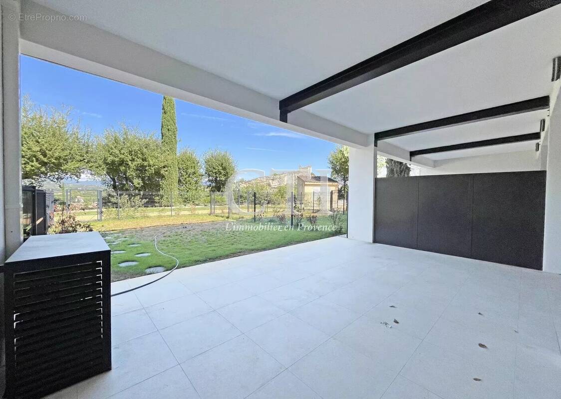 Appartement à VAISON-LA-ROMAINE