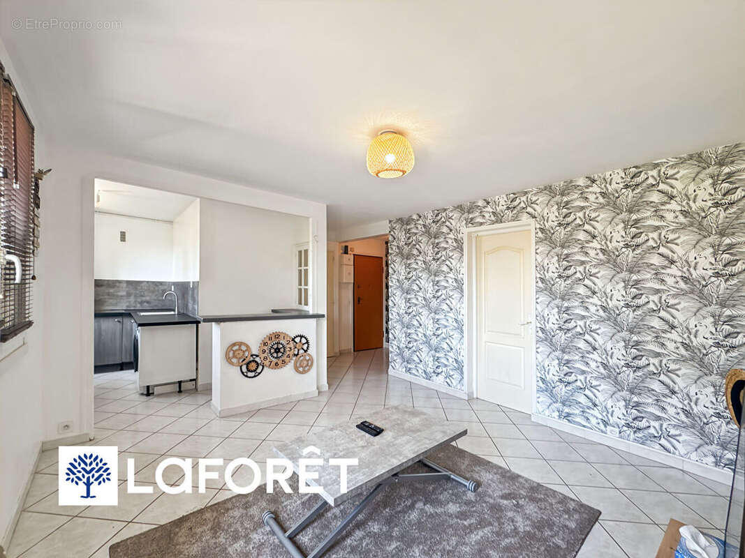 Appartement à MORSANG-SUR-ORGE