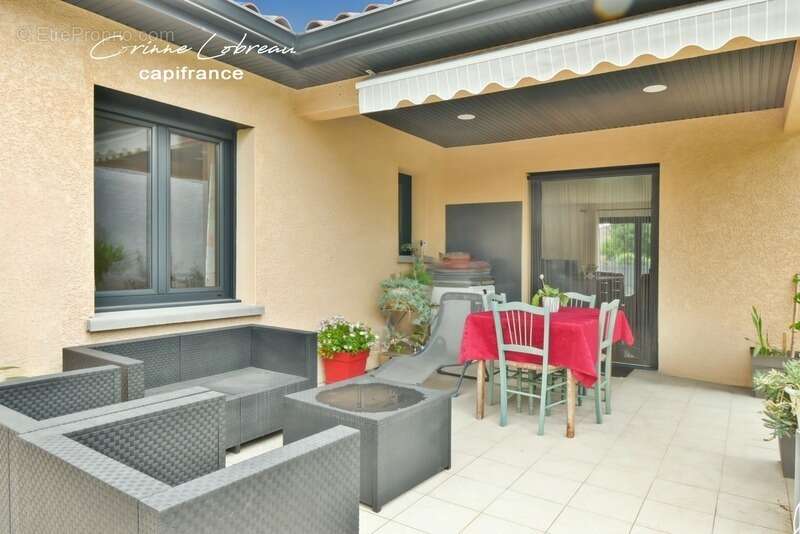 Maison à VONNAS