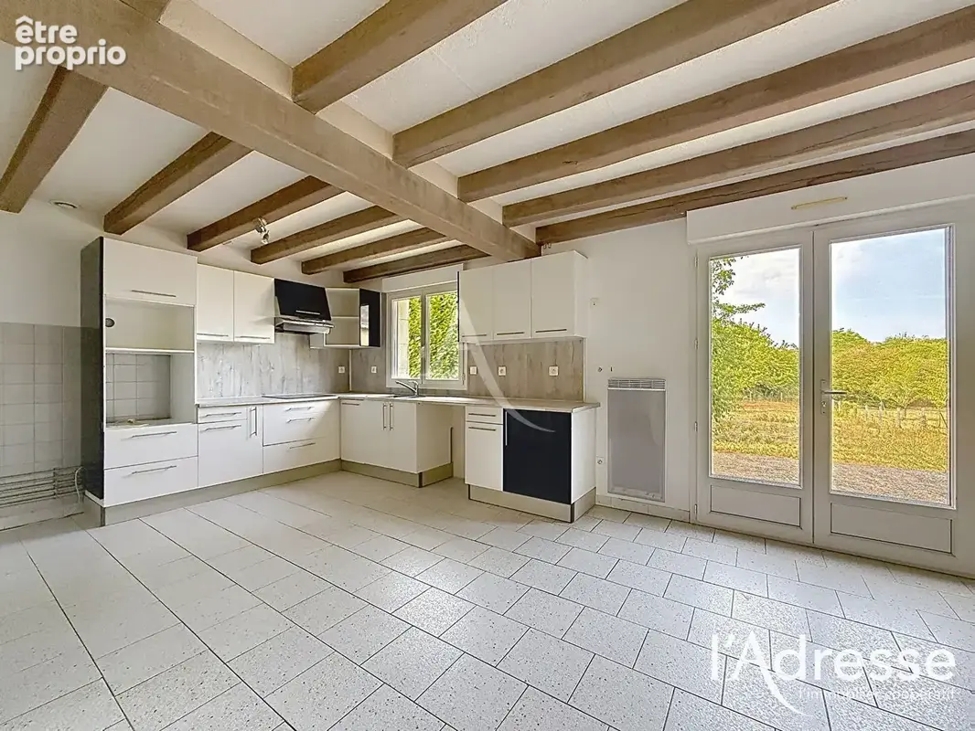 Maison familiale 160 m² ? 4 chambres, mezzanine, garage et jardin - photo 2