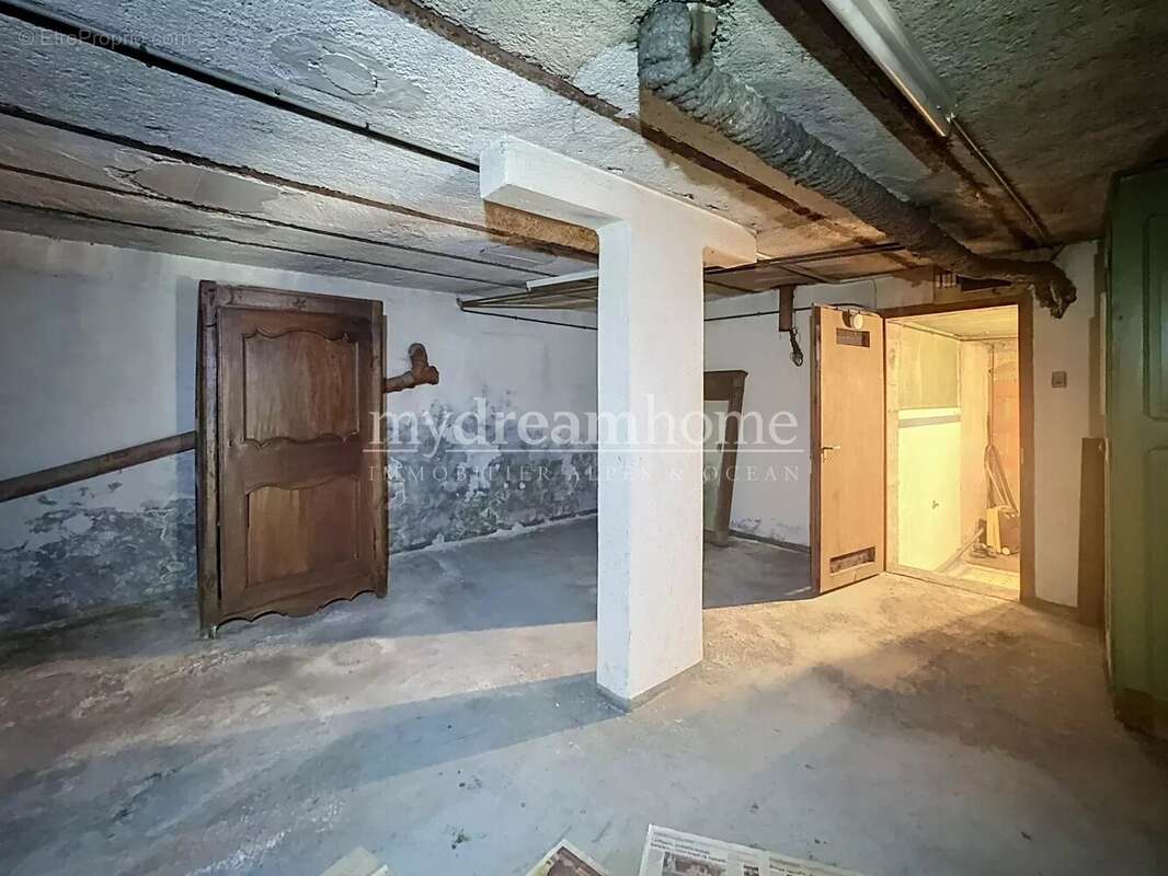 Immeuble de  4 appartements de 2 chambres - Flumet (73590) - photo 12