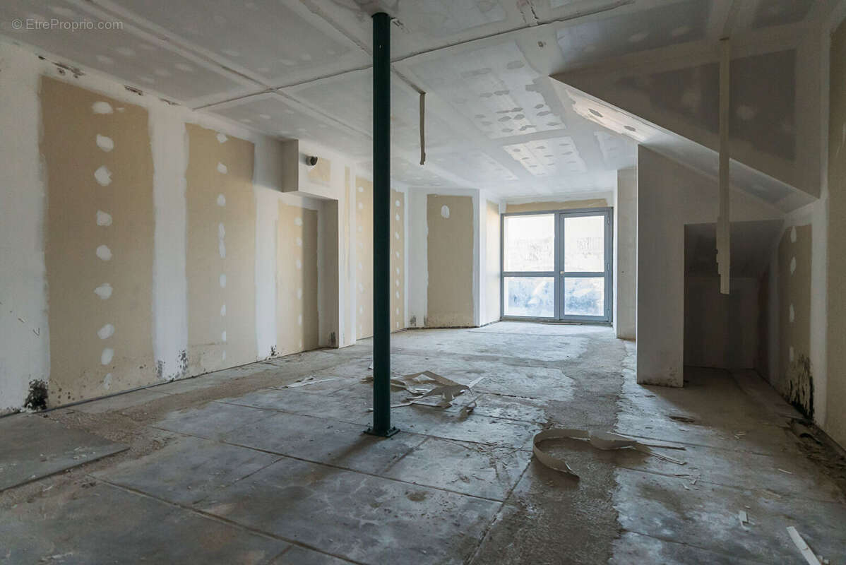 Commerce à CARCASSONNE