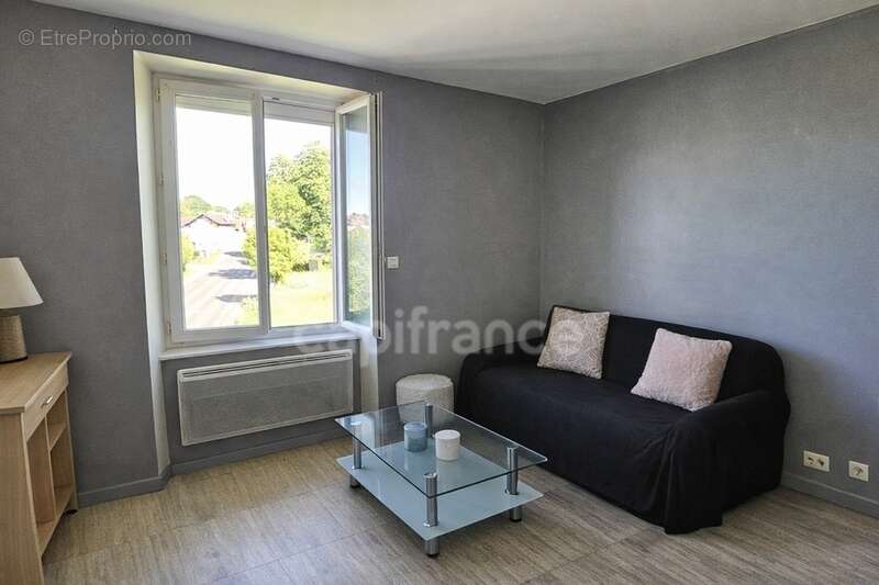 Appartement à MOUCHARD