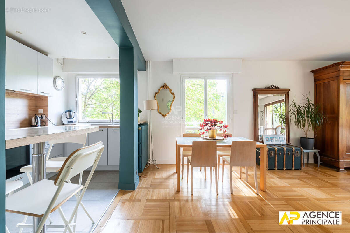 Appartement à MAISONS-LAFFITTE