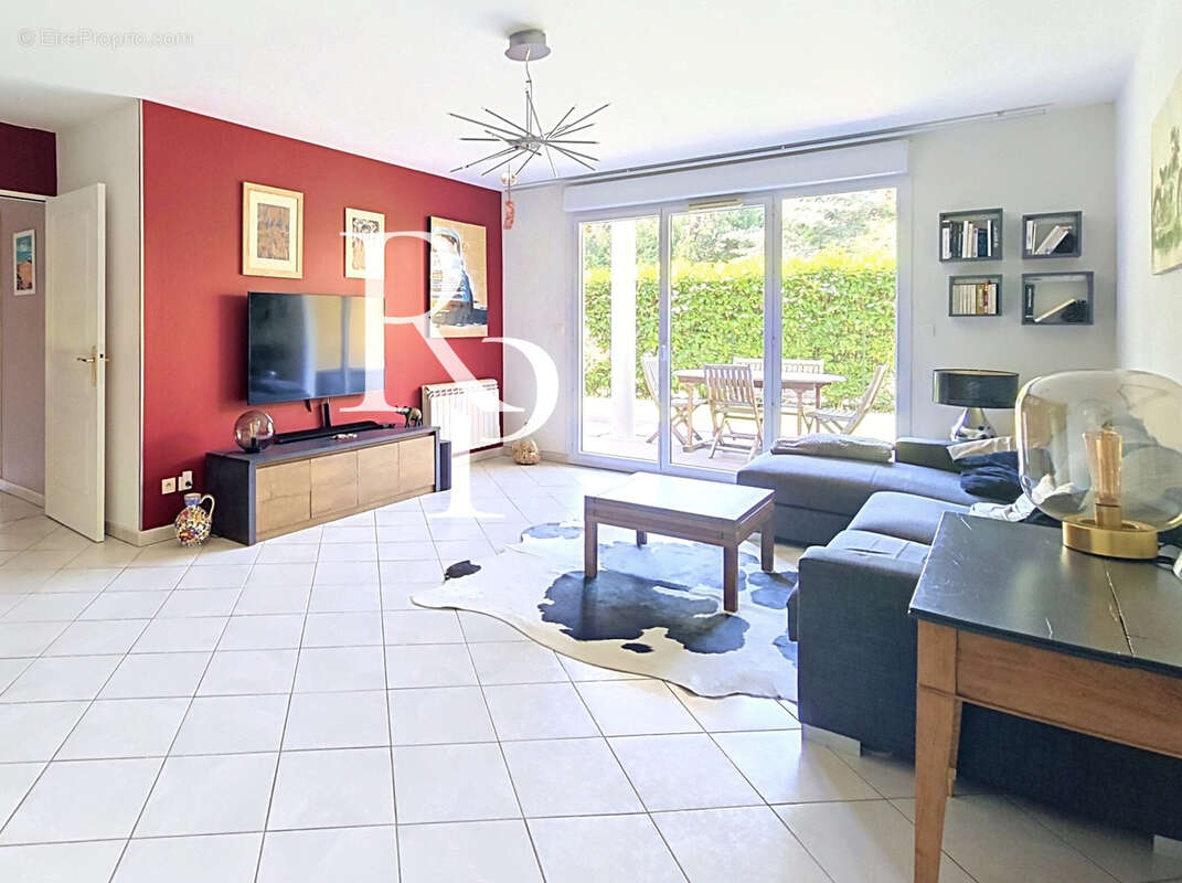 Appartement à TASSIN-LA-DEMI-LUNE