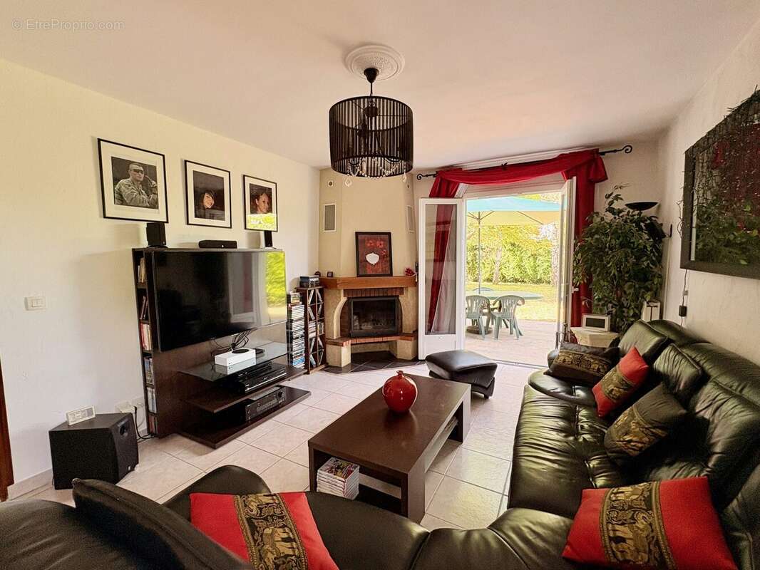 Maison 150 m² à Saran  - photo 2
