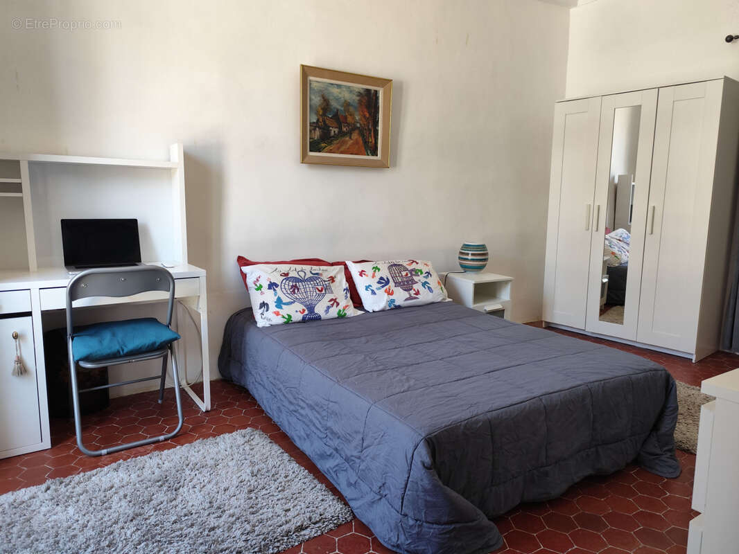 Appartement à OLLIOULES