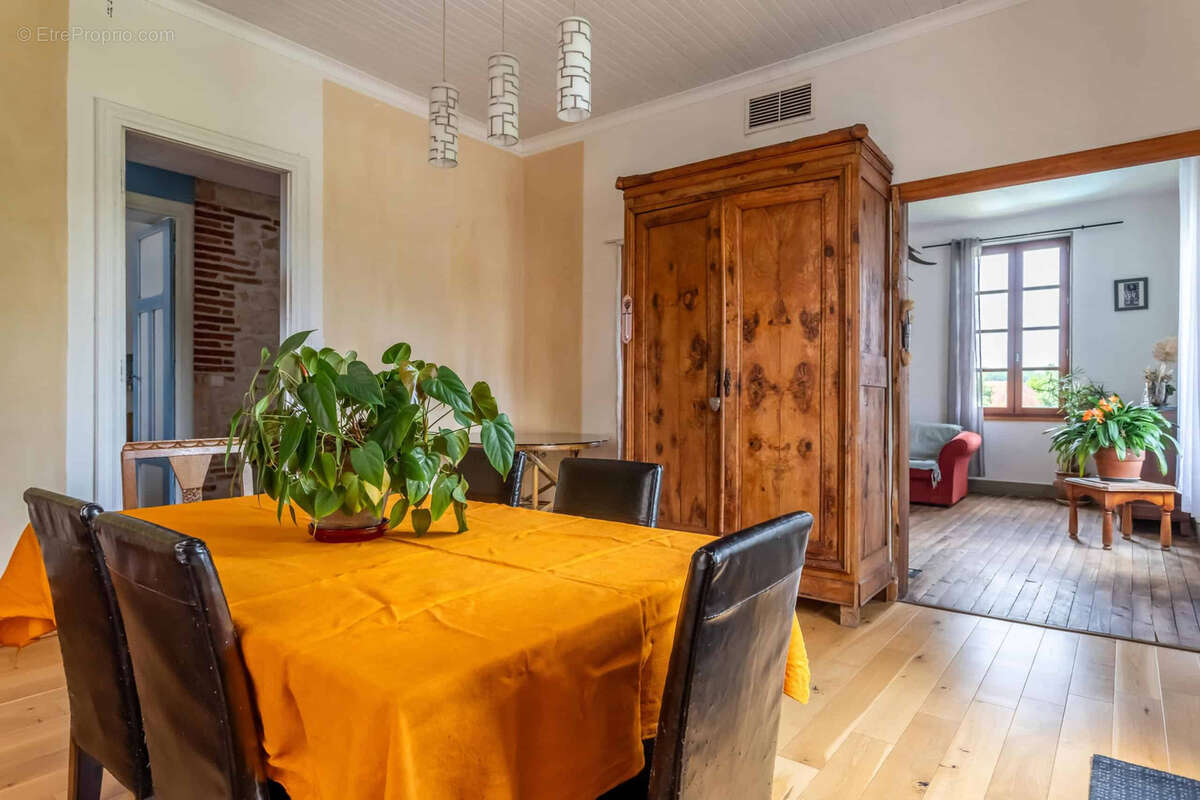 Maison de village avec piscine et jardin - photo 17