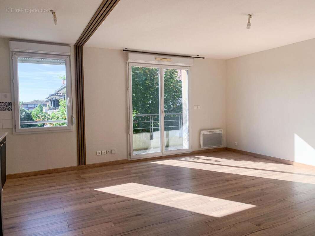   - Appartement à CUGNAUX