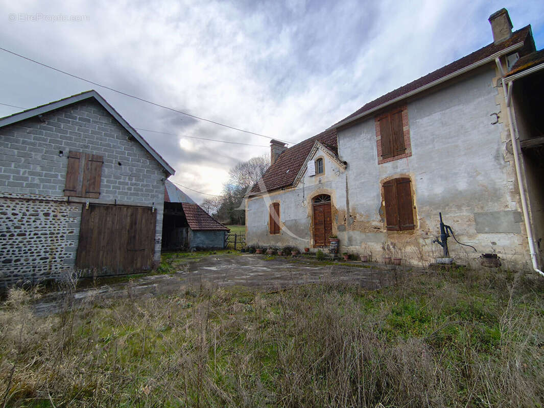 Maison à BENTAYOU-SEREE