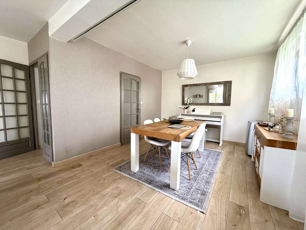 Maison à AULNAY-SOUS-BOIS