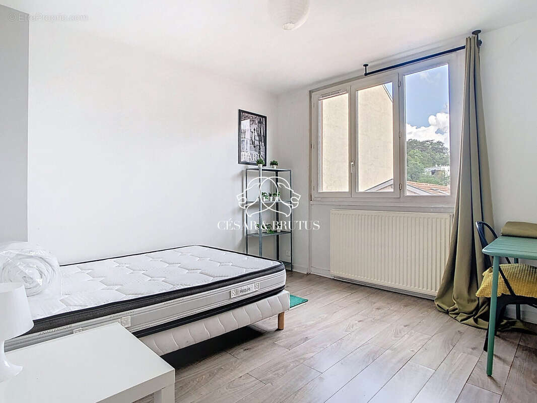 Appartement à LYON-9E