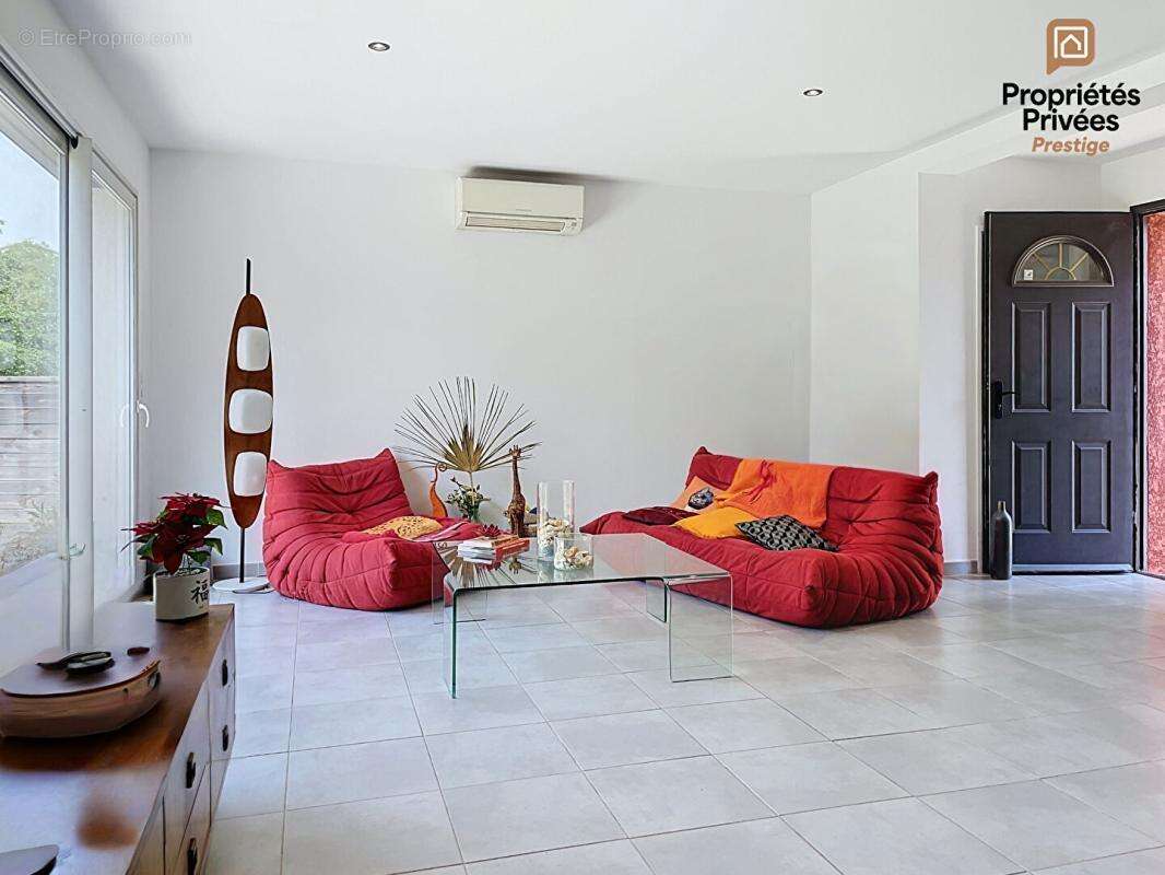 Villa T4 108m² - Saint-Maximin-la-Sainte-Baume - Terrain 500m² - Suite parentale RDC - 424 000 FAI - photo 7