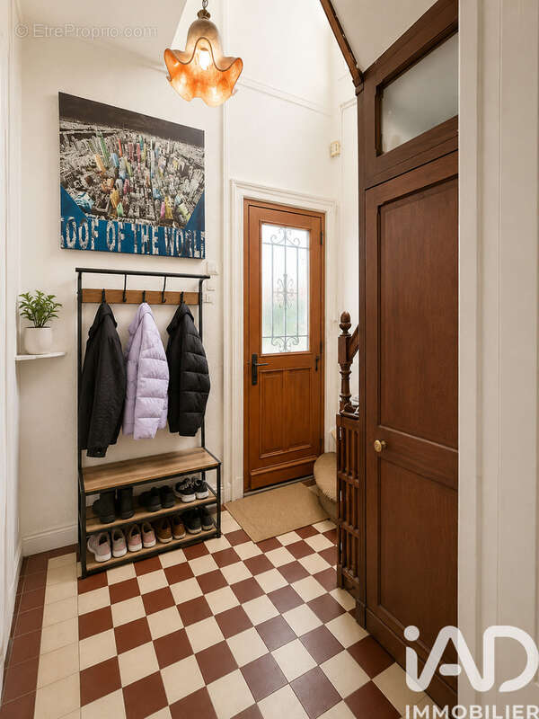 Maison 97 m² à Bourges  - photo 5
